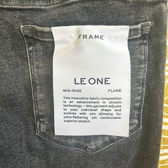 NWT FRAME Denim Le One Flare Dark Wash Jeans in Hughes $238 size 2 (Fits 30-34) - Picture 13 of 15